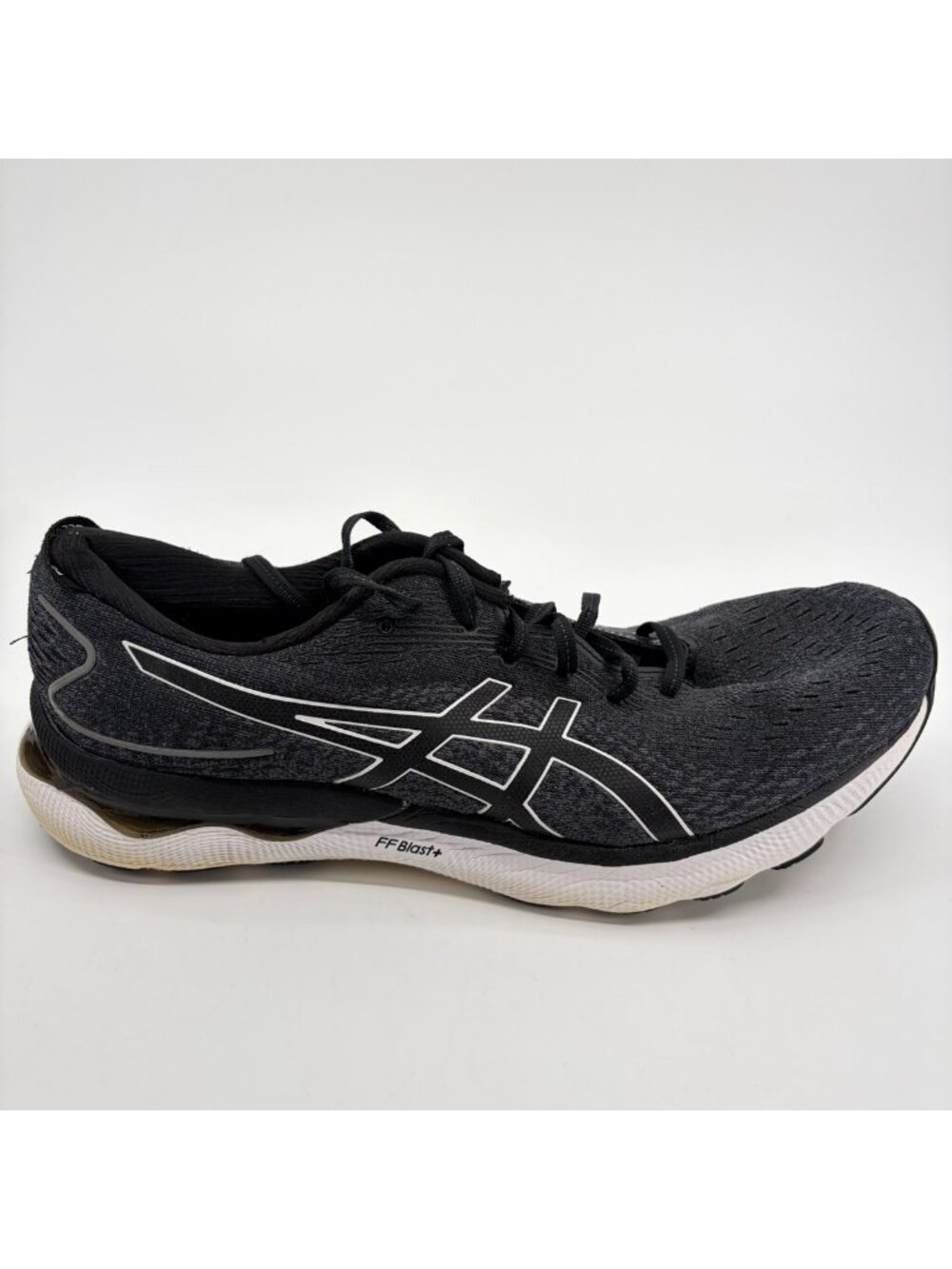 Asics Gel Nimbus 24 Mens Size 13EE Black White Athletic Running Shoes Sneakers